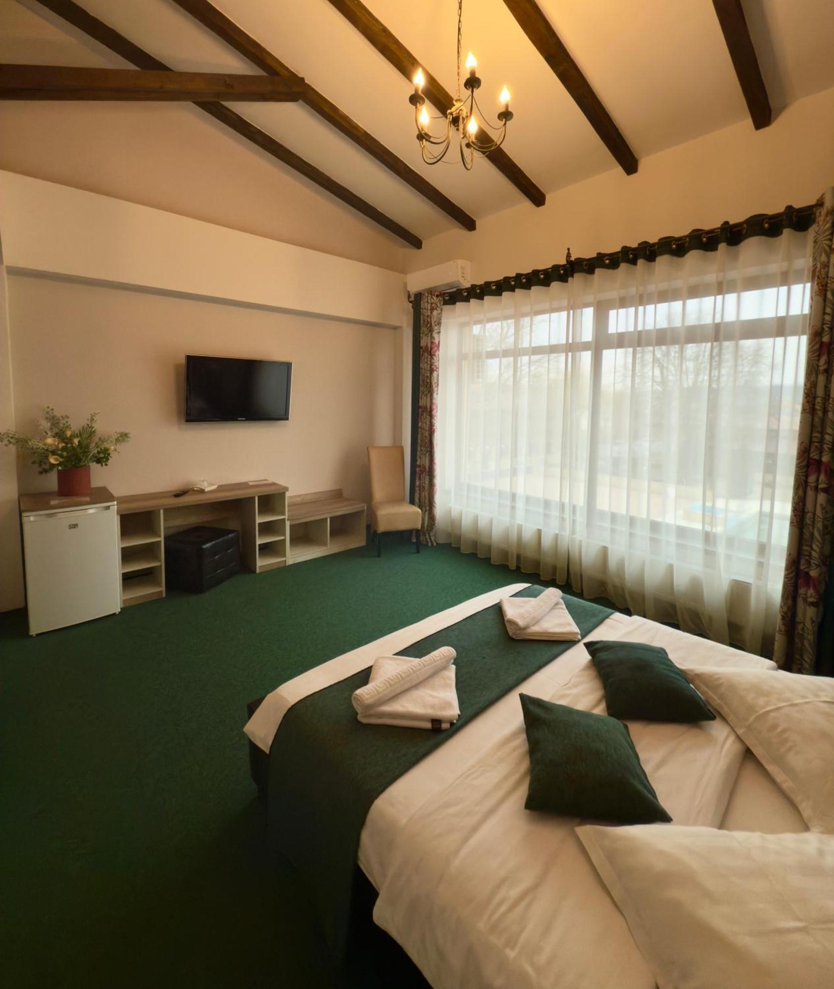 Garden Hotel